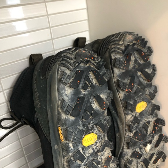 🥳HOST PICK🥳 Merrell Men’s Waterproof Thermo Glacier hiking boots - Picture 9 of 14